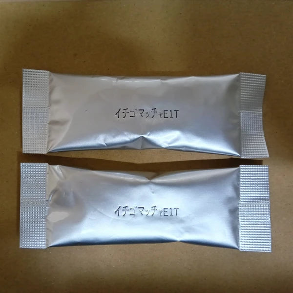 Strawberry Matcha Stick Tsuboichi 50g 4